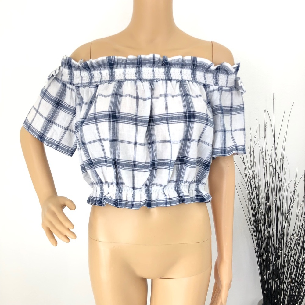 Love Tree Off Shoulder Crop Top Size Large NWOT